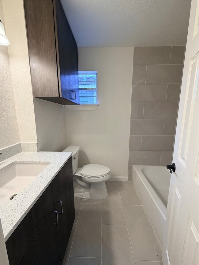 Building Photo - 5031 Engleford St