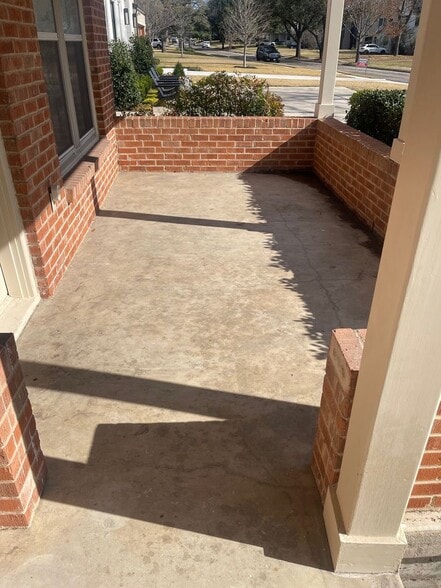 Building Photo - 5311 Emerson Ave