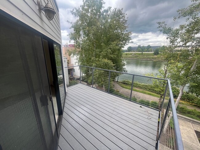 Primary Photo - Stunning 3rd-Floor Condo at McCormick Pier...