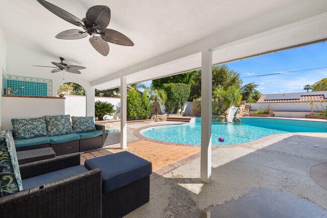 Building Photo - 42230 May Pen Rd