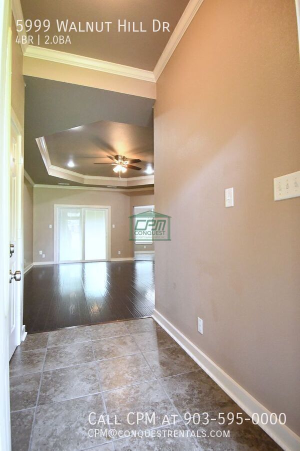 Building Photo - 5999 Walnut Hill Dr