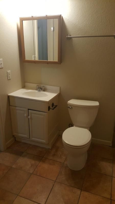 Building Photo - 234 Morningview Dr