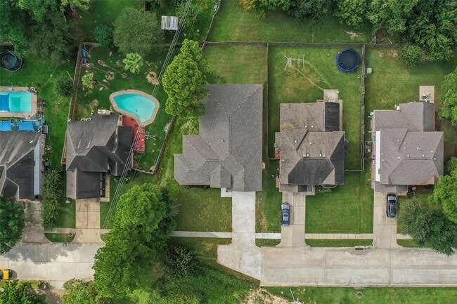 Building Photo - 17403 Harmony Hill Dr