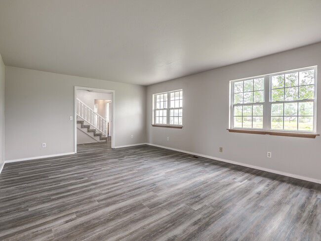 Building Photo - 11308 Meadow Ridge Ln