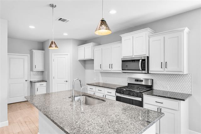 Building Photo - 11057 Temple Gdns Trl