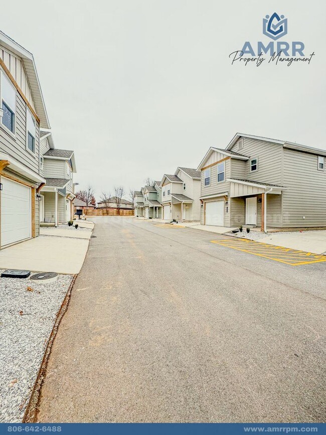 Building Photo - 166 Copper Oaks Dr