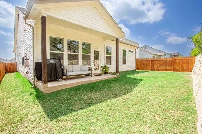 Building Photo - 185 Brooks Ranch Dr