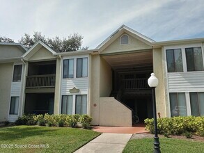 Building Photo - 3550 Sable Palm Ln