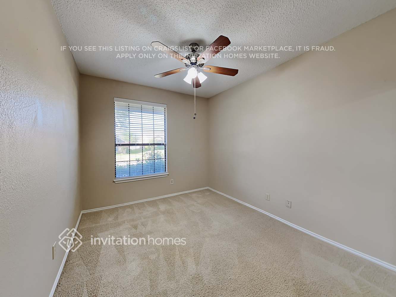 Building Photo - 2031 Crestside Dr
