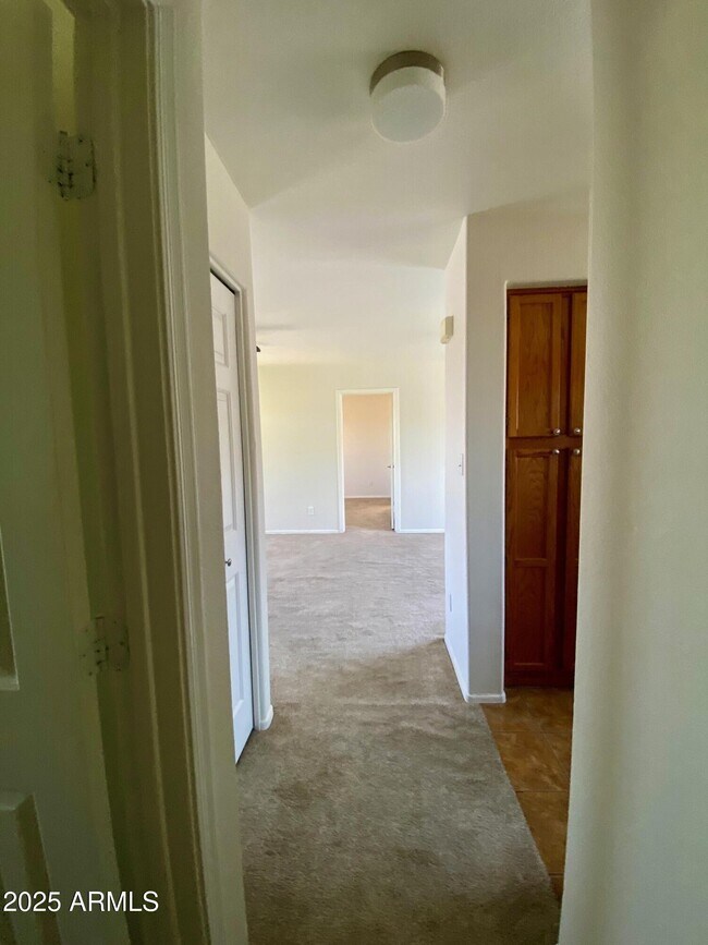 Building Photo - 13636 N Saguaro Blvd