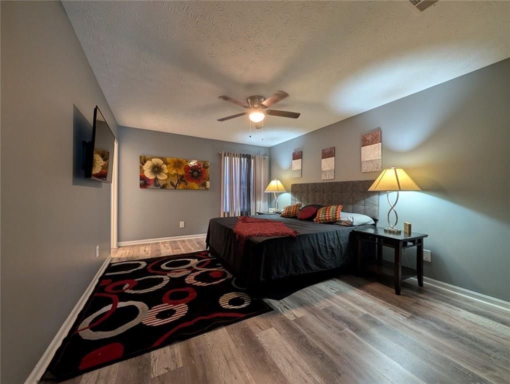 Building Photo - 2470 Corner Shoals Dr