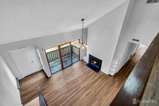 Building Photo - 2016 Aspen Dr