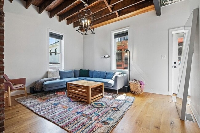 Building Photo - 3865 Howley St