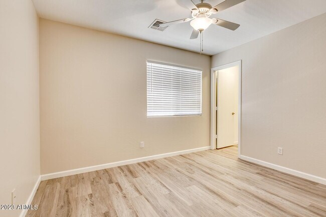 Building Photo - 16003 N Cristine Ln