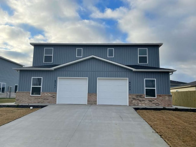 Building Photo - 6721 SW Dignity Ave