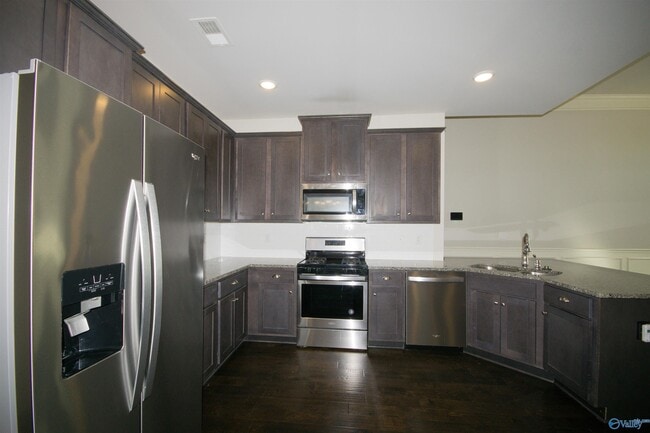 Building Photo - 116 Bridgemill Ave