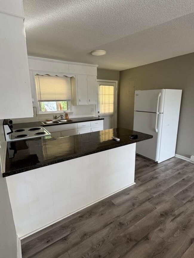 Building Photo - 4755 North Carolina Hwy 89 E