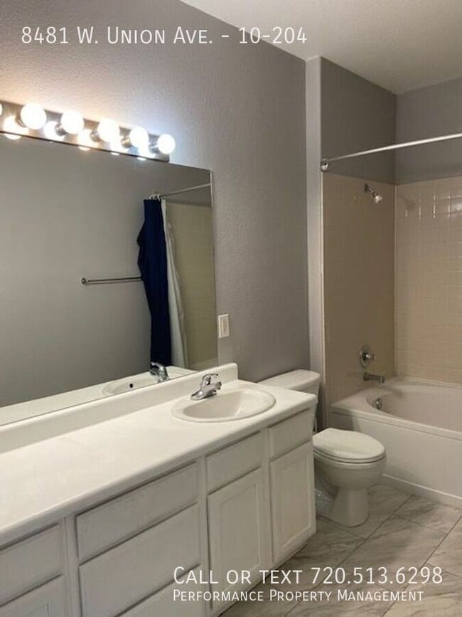 Building Photo - 8481 W Union Ave