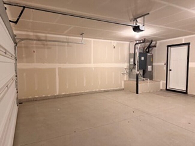 Building Photo - 6170 Ballantree Lp