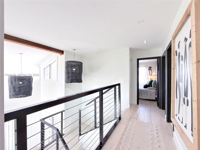 Building Photo - 760 Windtree Way