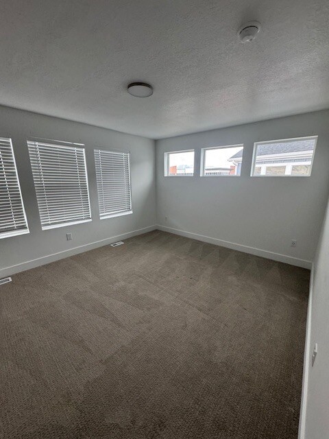 Building Photo - 188 1700 W