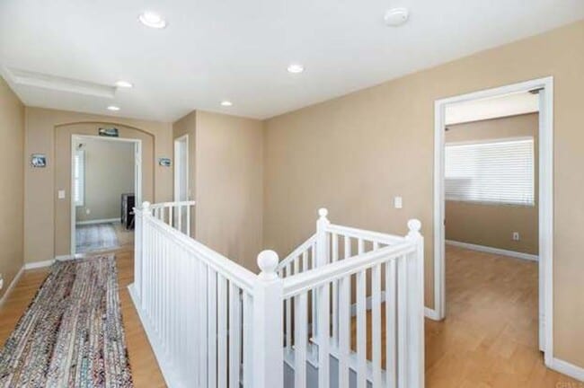 Building Photo - 5 Bedroom Home in Carmel Valley Cul-de-Sac
