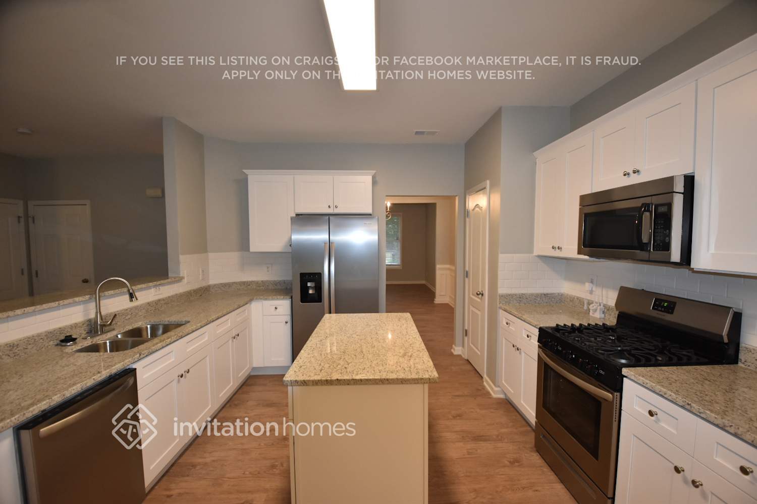 Building Photo - 259 Lantana Dr