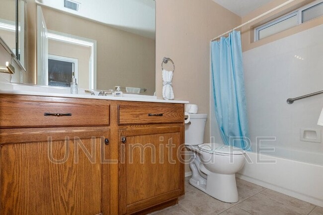 Building Photo - 1371 Kwana Ct