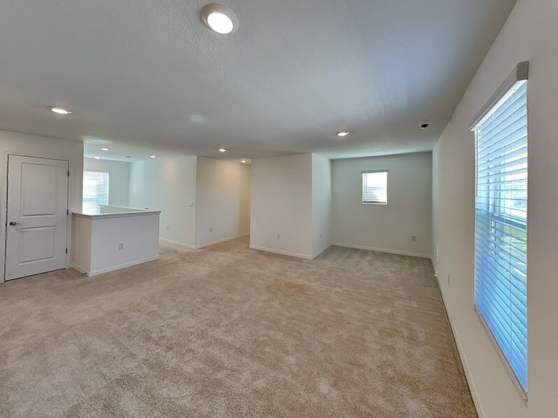 Building Photo - 76 Citrine Lp