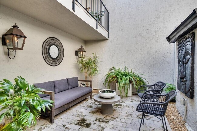 Building Photo - 1130 Washington Ave