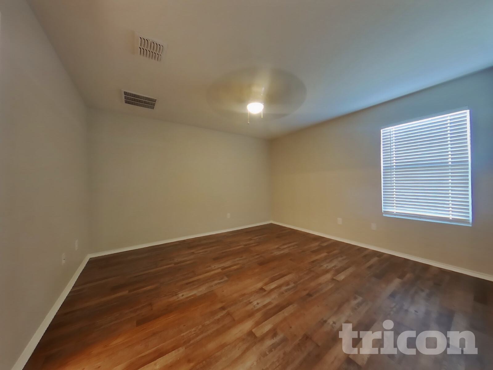 Building Photo - 460 Blue Crow Ln