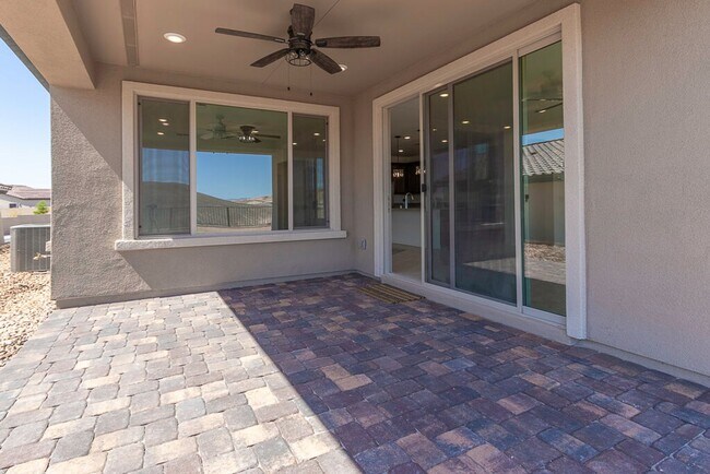 Building Photo - SINGLE STORY HOME IN GATED DEL WEBB AT LAK...