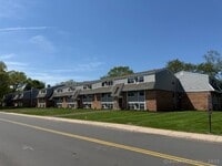 Building Photo - 100 Norton Park Rd