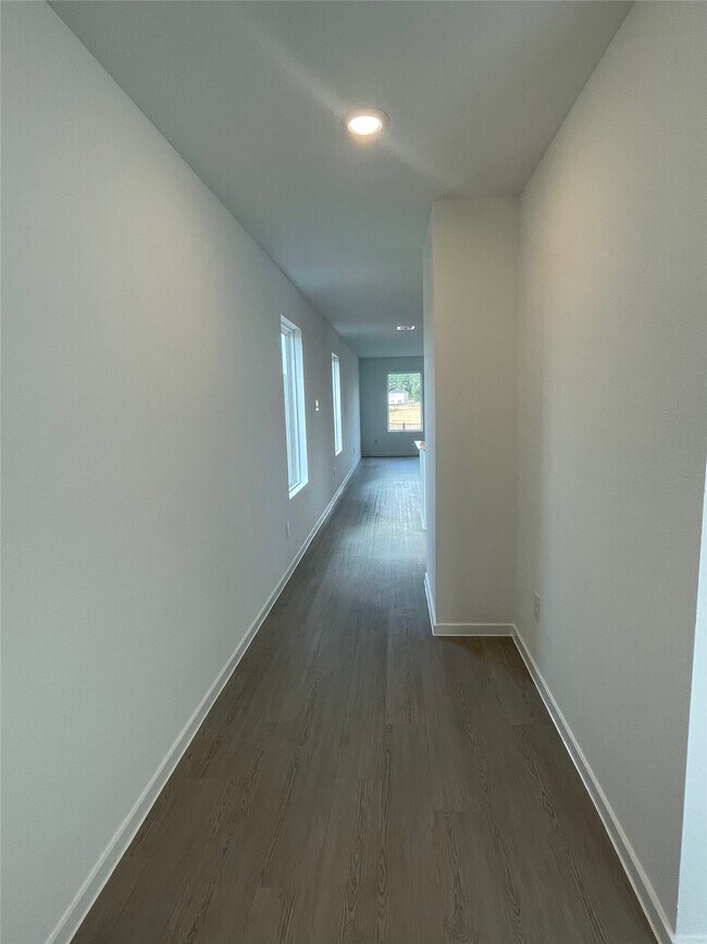 Building Photo - 5631 Shelford Birch Dr