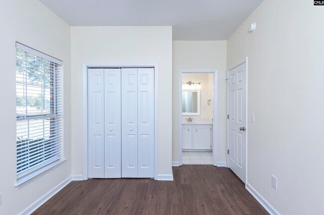 Building Photo - 119 Hutto Hill