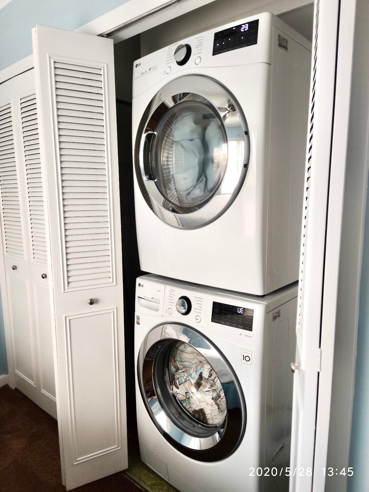 Building Photo - 105 Jamestown Rd