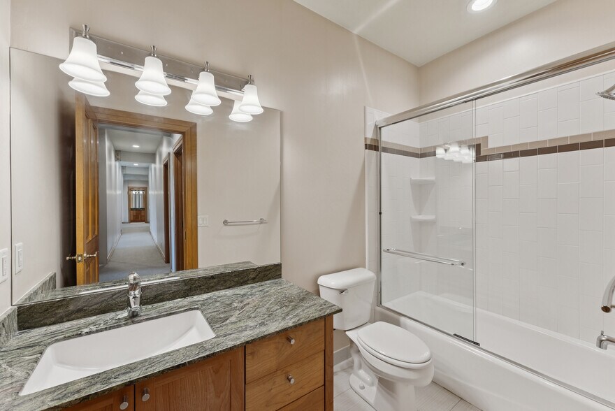 Building Photo - 9246 Par Ct