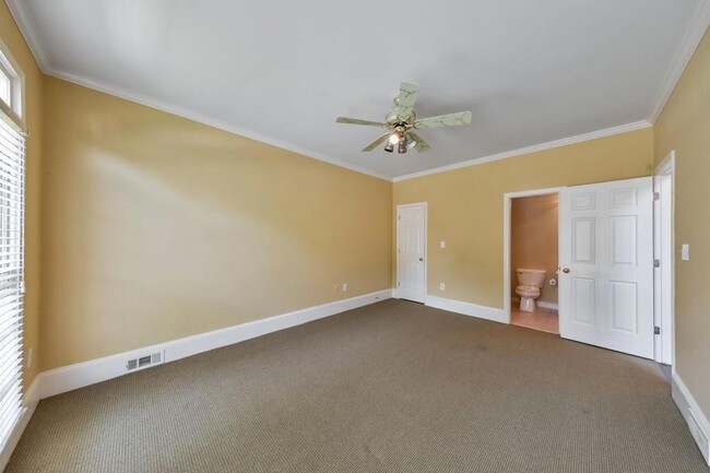 Building Photo - 5321 Edgerton Dr