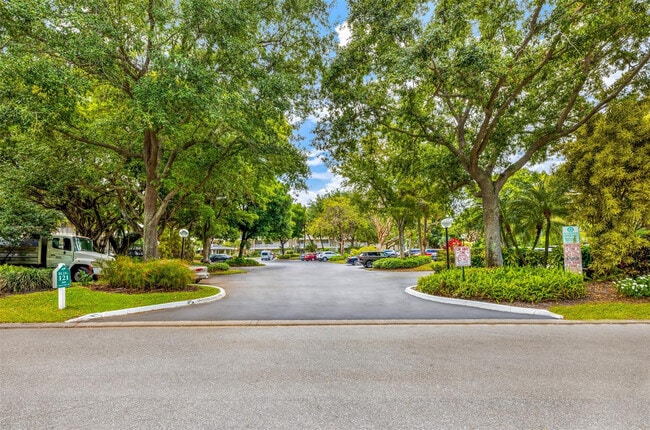 Building Photo - 800 Cypress Grove Dr