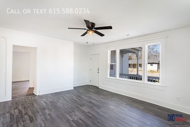 Building Photo - 307 W 13th St