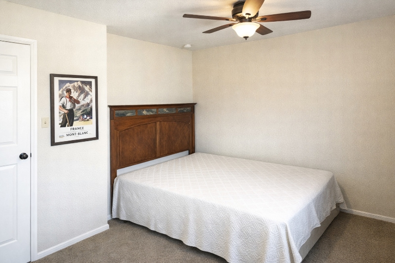 Building Photo - 1007 Cll De Oro