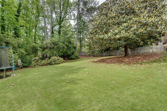 Building Photo - 5699 Bend Creek Rd