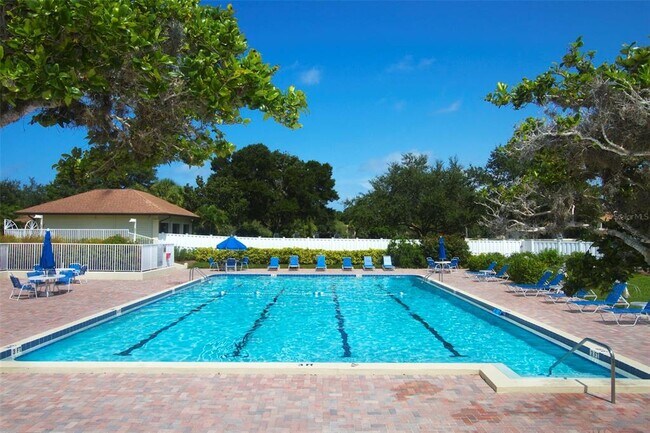 Building Photo - 612 Bird Bay Dr W