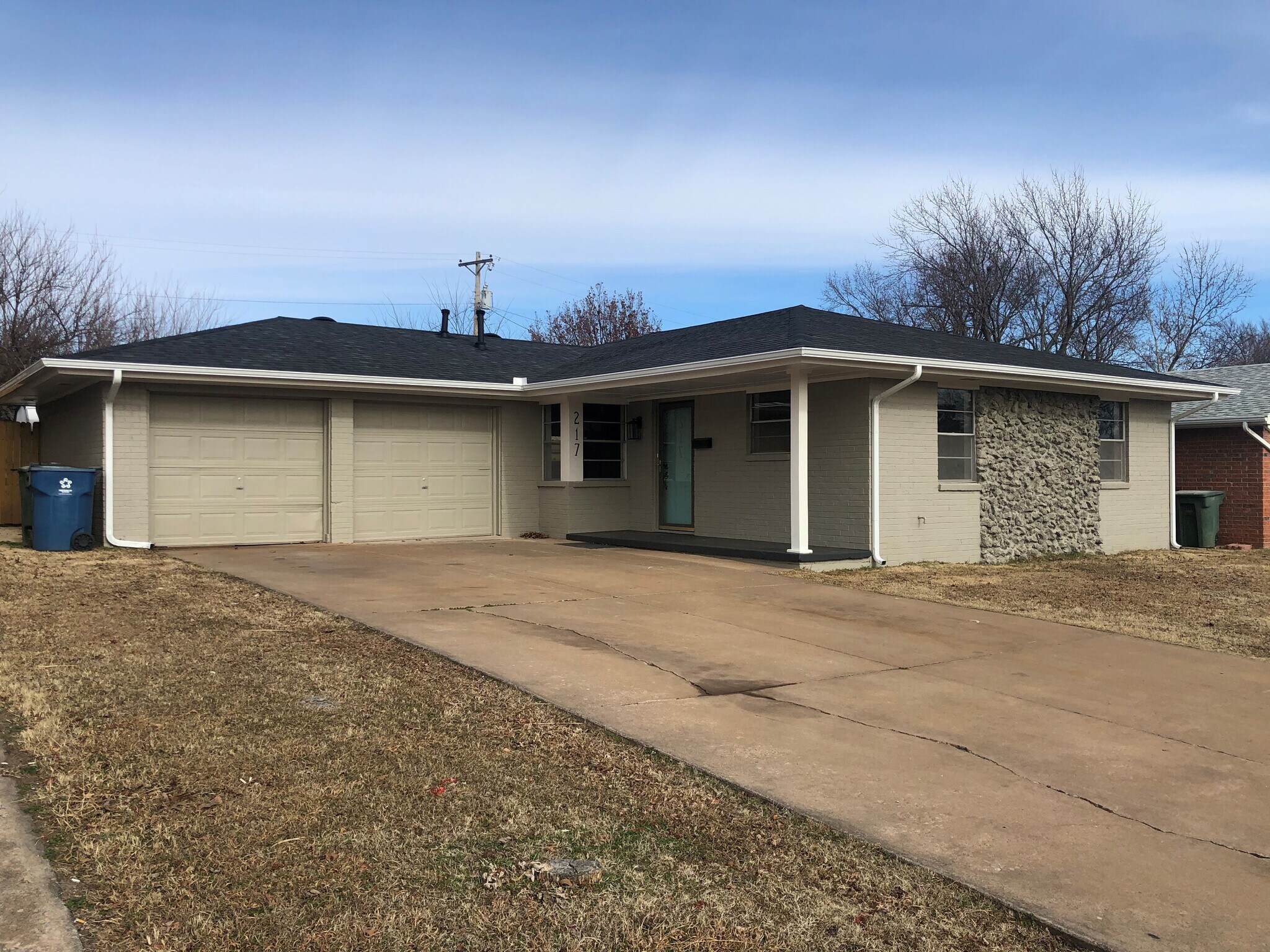 Building Photo - 217 E 30th St