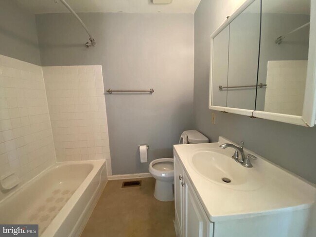 Building Photo - 3963 Captain Molly Cir