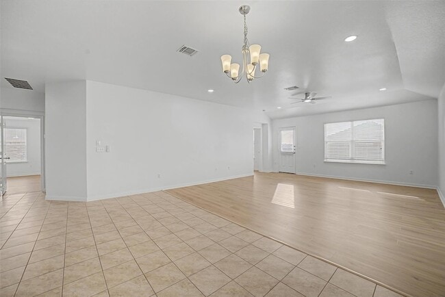 Building Photo - 165 Dusky Thrush Dr