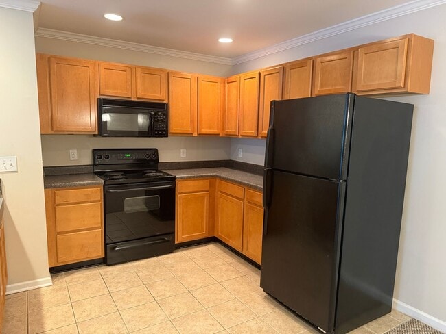 Building Photo - Adorable 2 Bedroom Convenient to Battlegro...