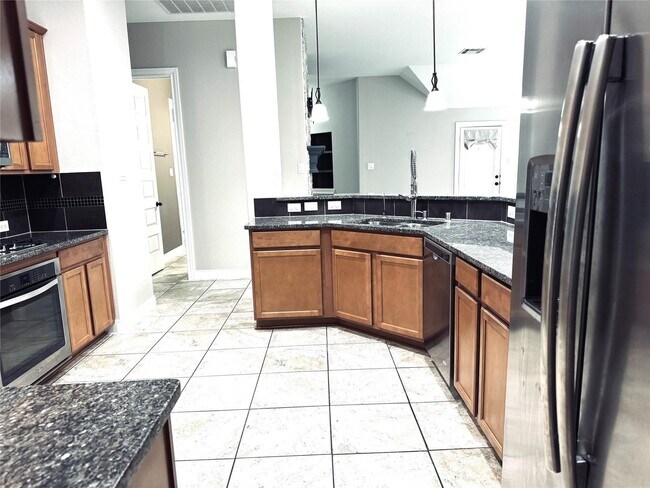 Building Photo - 20326 Granophyre Ln