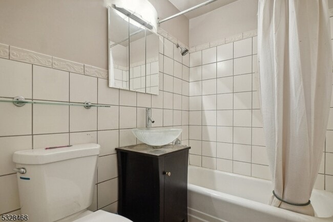 Building Photo - 377 S Harrison St