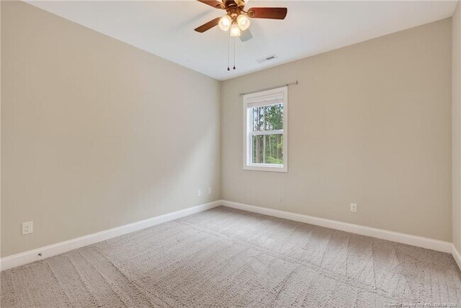 Building Photo - 95 Valley Brook Ln